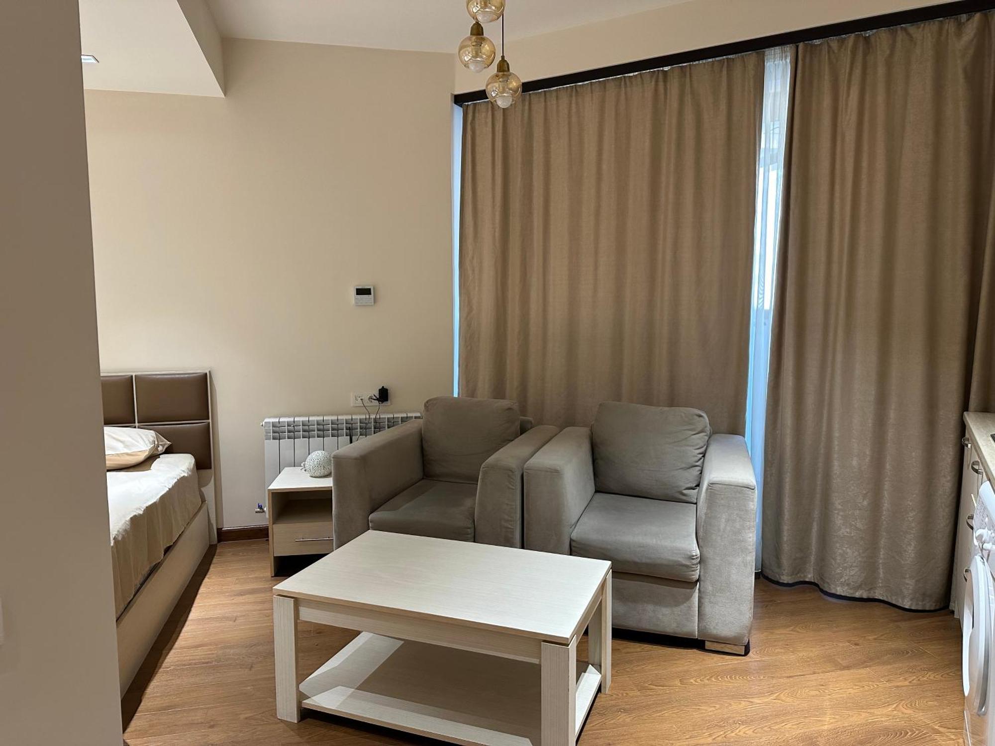 Beautiful Apartment In The Center Of Ereván Exterior foto