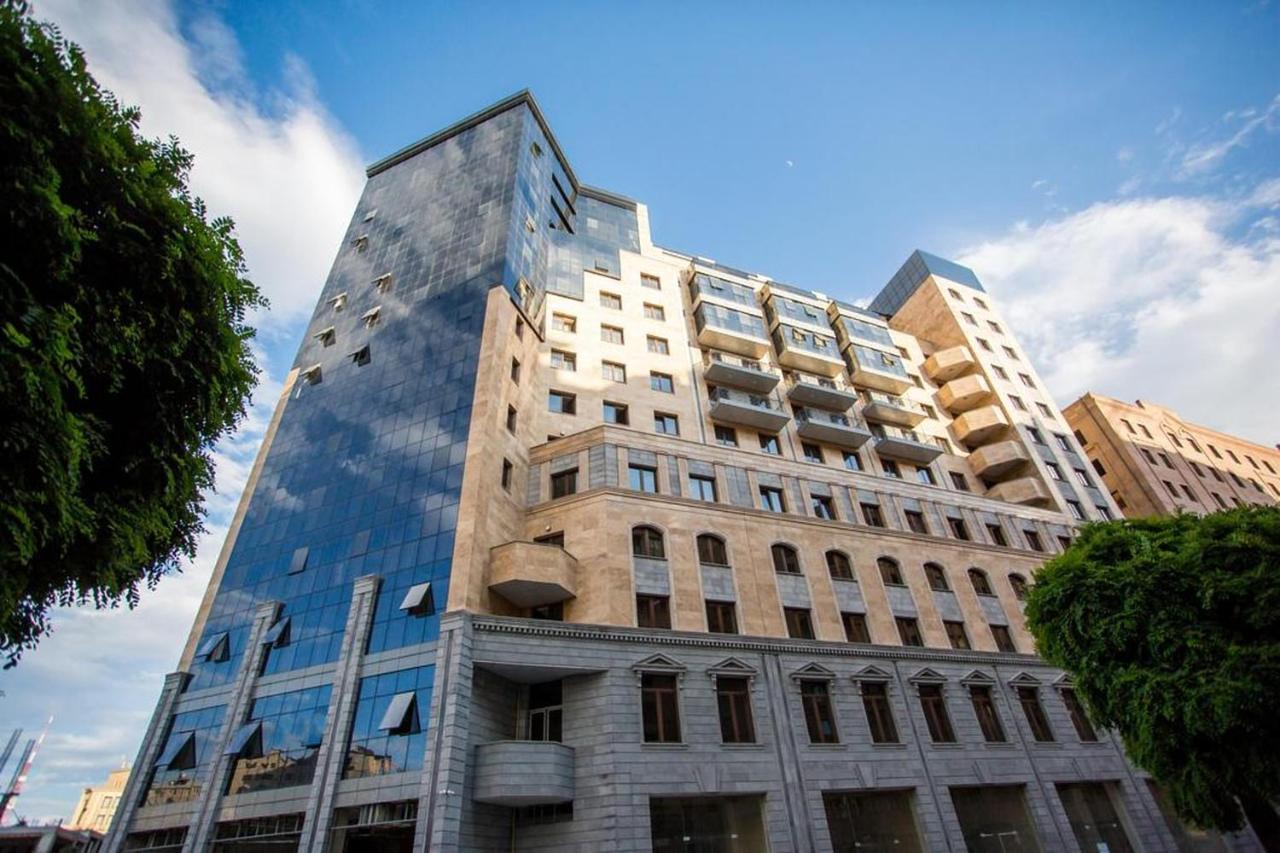 Beautiful Apartment In The Center Of Ereván Exterior foto